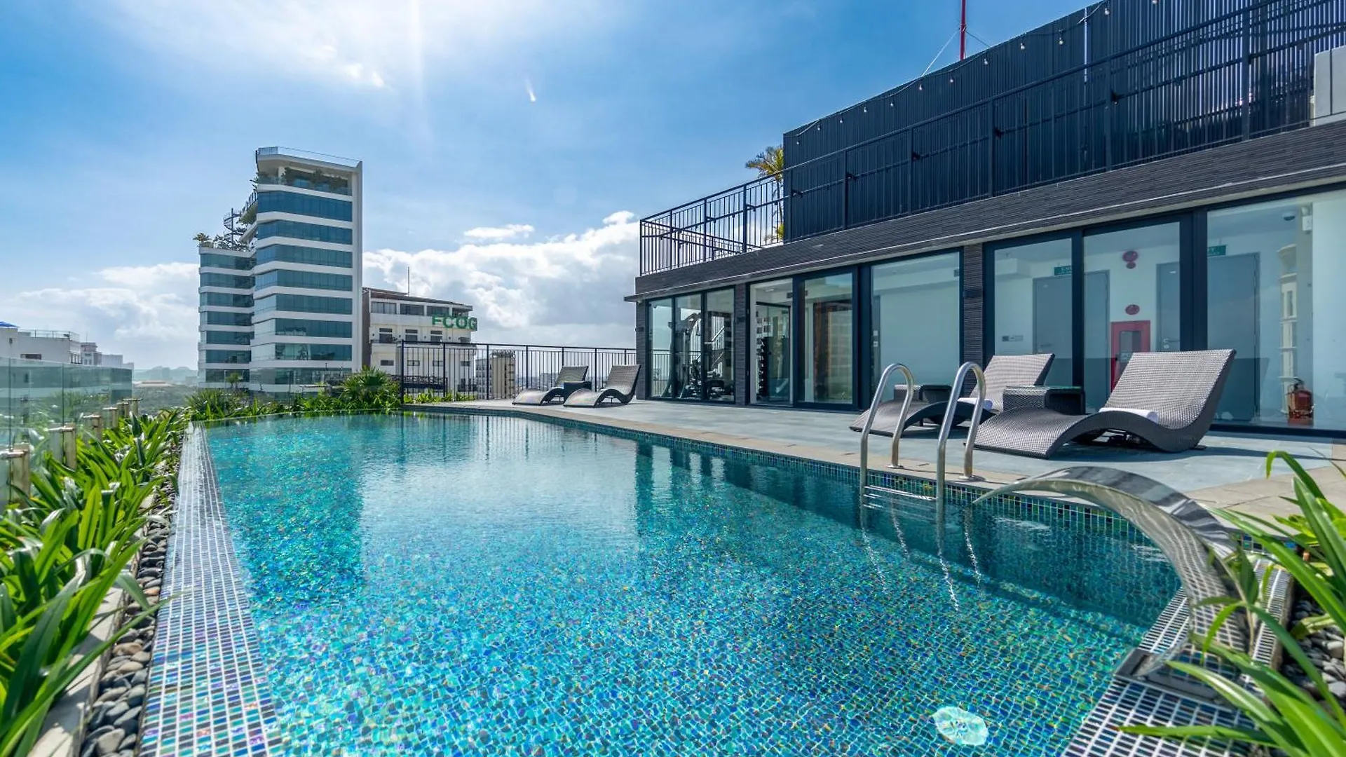 Taiyo Hotel & Apartment Da Nang 4*,  Vietnam